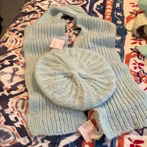 Mint hat with matching scarf
